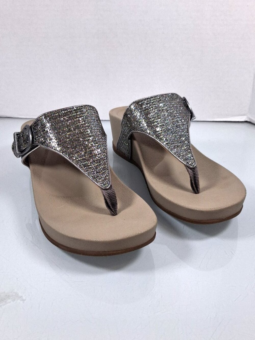 Aetrex Kate Orthotic Thong Wedge Sandal Silver Metallic Size 9 Slip On Shoes